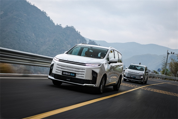 全球唯一10萬級混動MPV——上汽大通 G50 混動上市，售價13.98萬起