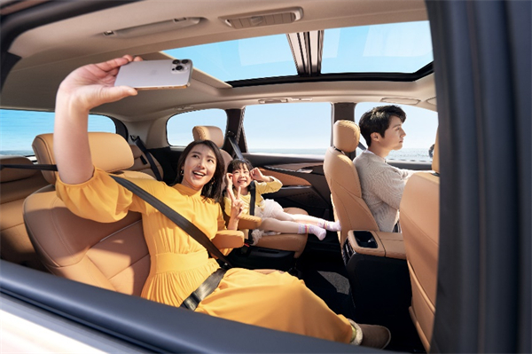 全球唯一10萬級混動MPV——上汽大通 G50 混動上市，售價13.98萬起